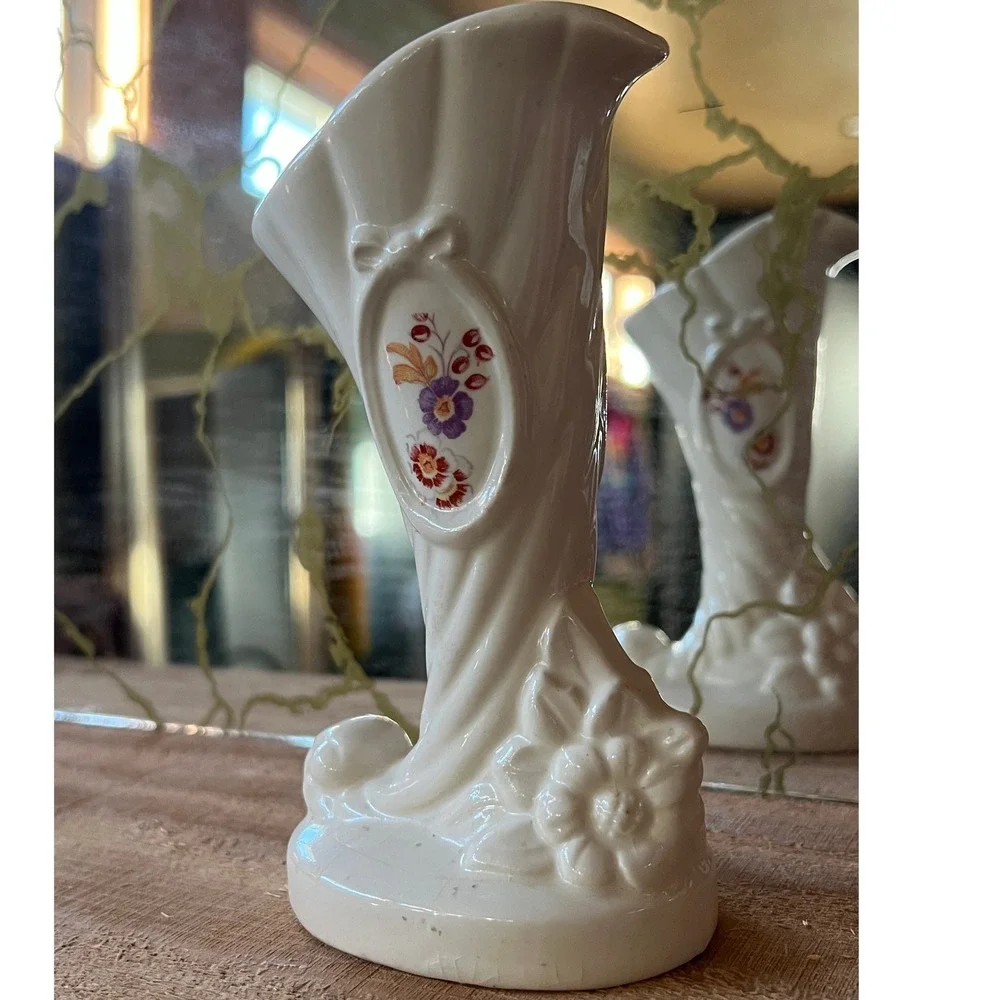 Vintage White Ceramic Cornucopia Bud Vase Floral Cottagecore Romantic Decor